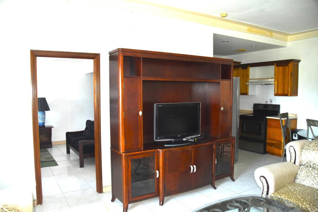 Embassy Deluxe Apartment Kingston Zewnętrze zdjęcie